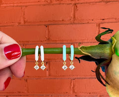 Enamel Zircon Huggies