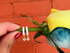 Enamel Zircon Huggies